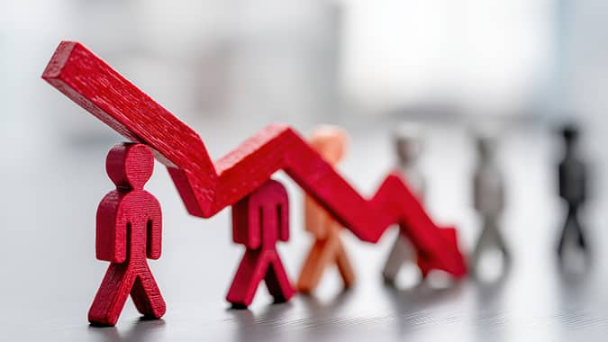 Strike begins at Aberdeen University in protest against job cuts