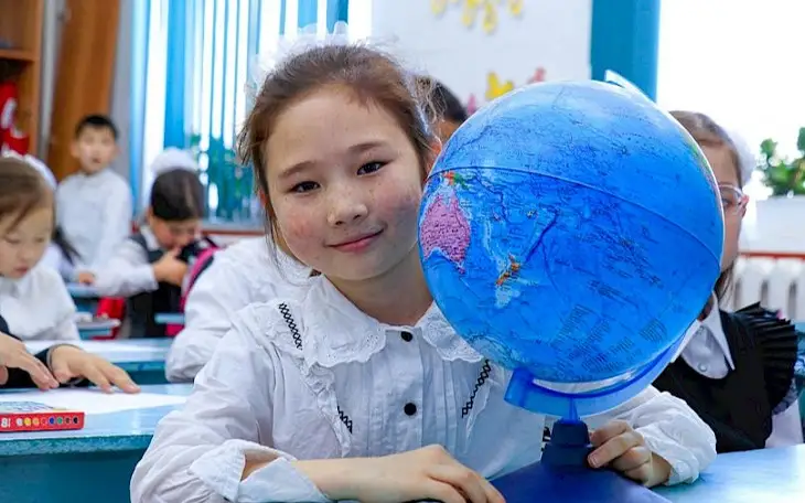 Kyrgyzstan Launches 12-Year Education System Using Singapore Methodology