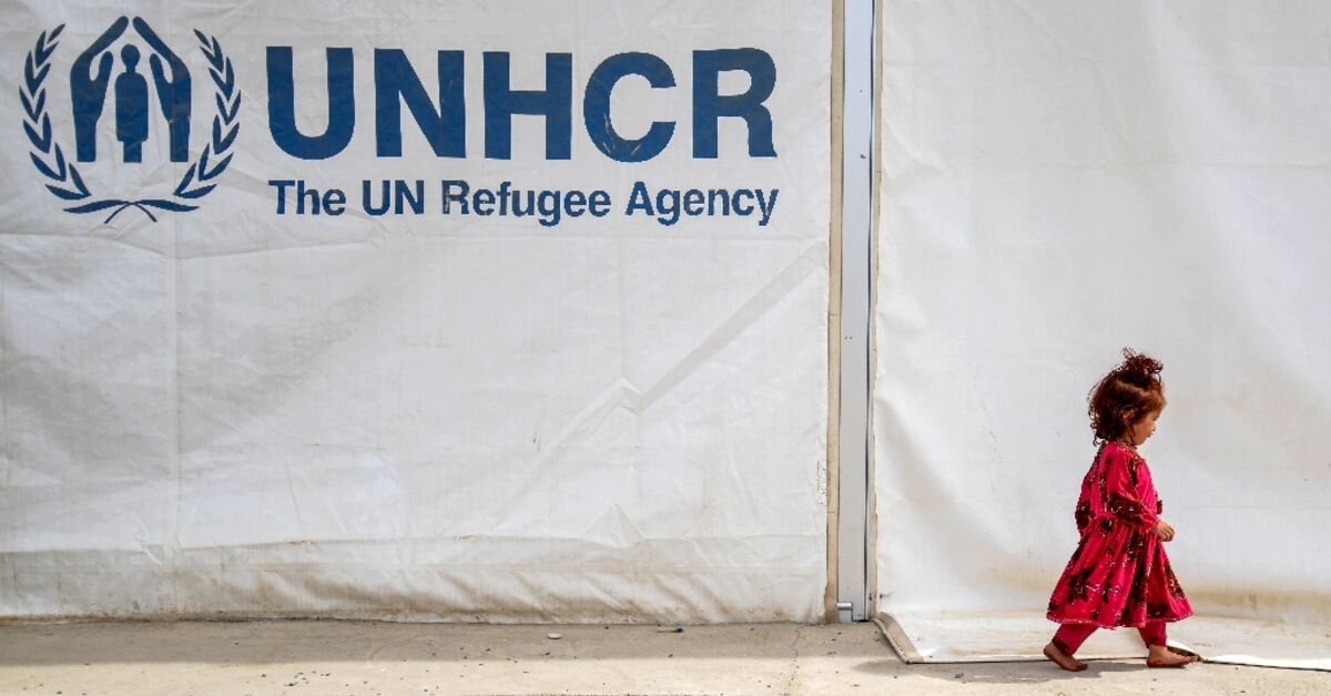Refugee Education Gains Threatened by Funding Cuts, UNHCR Warns