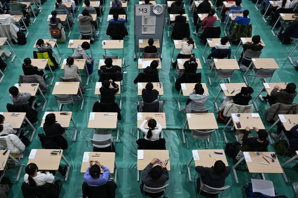 As Japan Makes High School Tuition Free, Public Schools Face a New Challenge