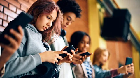 Italy considers social media age limits as 77% of teenagers admit phone addiction