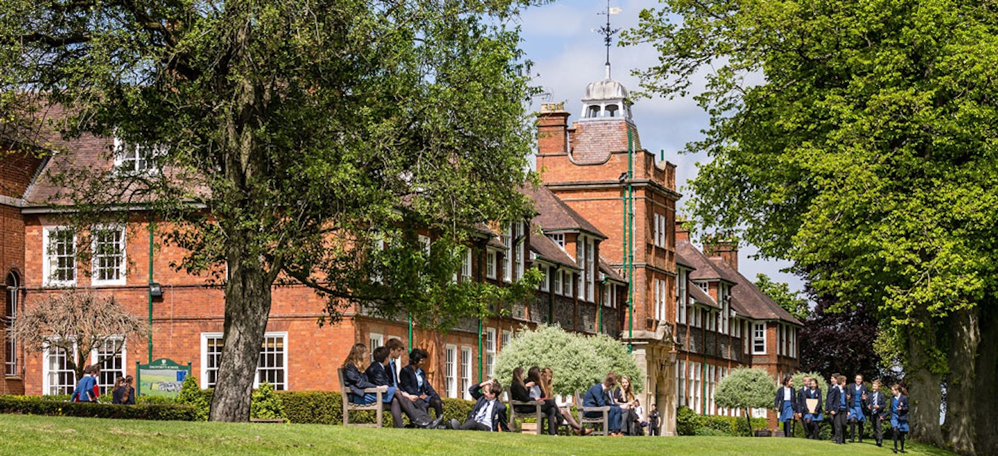 Few private schools successfully convert to state-funded academies