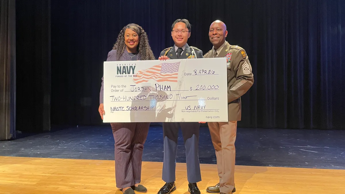 Dallas senior awarded $200,000 Navy ROTC scholarship to attend UT Austin