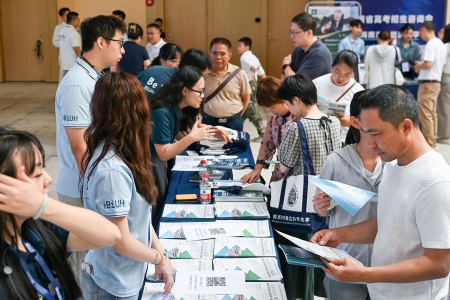 Last academic year China attracted 380,000 international students
