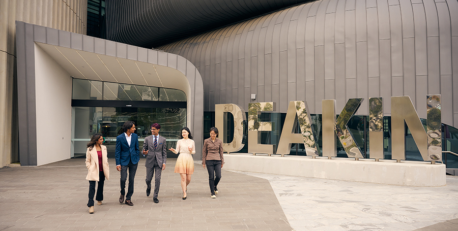Deakin University announces fully funded scholarship program